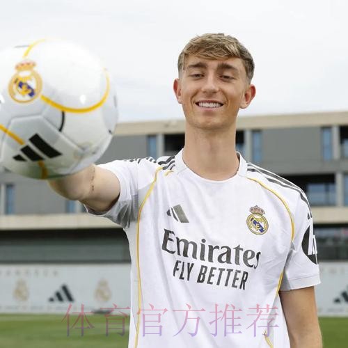 赫伊森父亲:希望他出战尤文 对斑马军团有感情 赫伊森父亲:希望他出战尤文 对斑马军团有感情